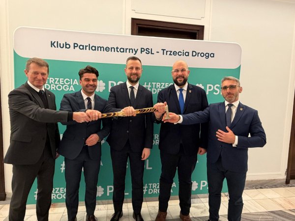 Giełda nie dla Polskich Kolei Linowych. Spółka wycofała się z pomysłu, Podhale triumfuje