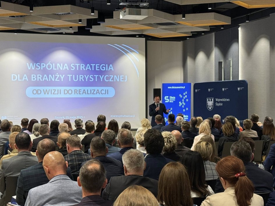 Konferencja w Szczyrku była kolejnym z 16 zaplanowanych regionalnych spotkań poświęconych rozwojowi turystyki, fot. MSiT
