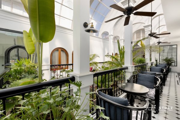 Ten hotel w portowym mieście Hajfong w Wietnamie to mieszanka kultur i designu