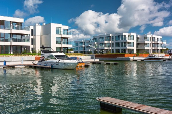 Sol Marina Gdańsk z budowlanym \u201eoskarem\u201d. W najnowszym etapie są jeszcze w sprzedaży apartamenty z prywatną mariną