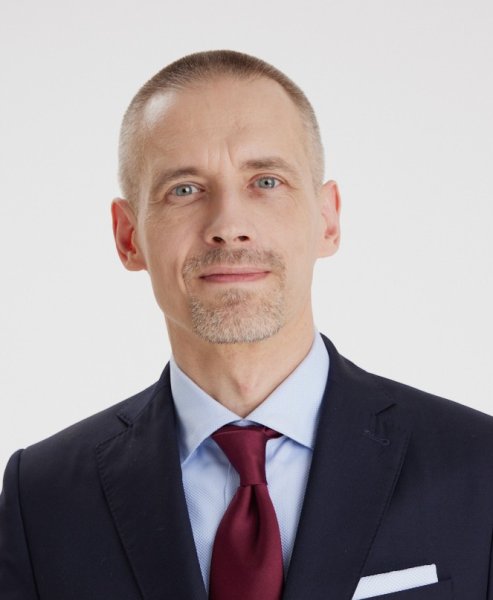 Fałszywi eksperci, biznesmani są wszędzie