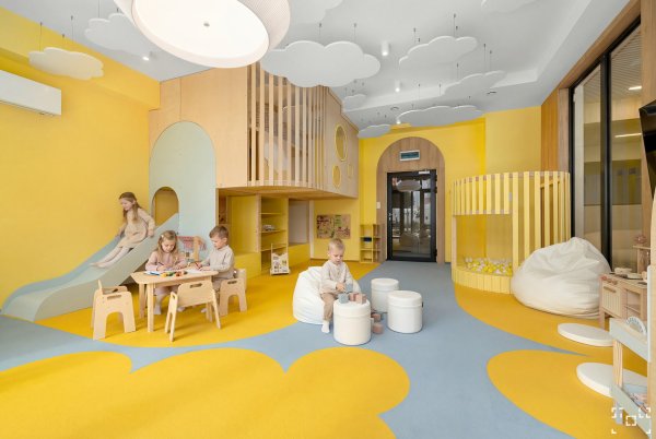 Essense Baltic Resort w Dziwnowie już działa. To królestwo lekkiego, bałtyckiego designu i królestwo zabaw na zewnątrz